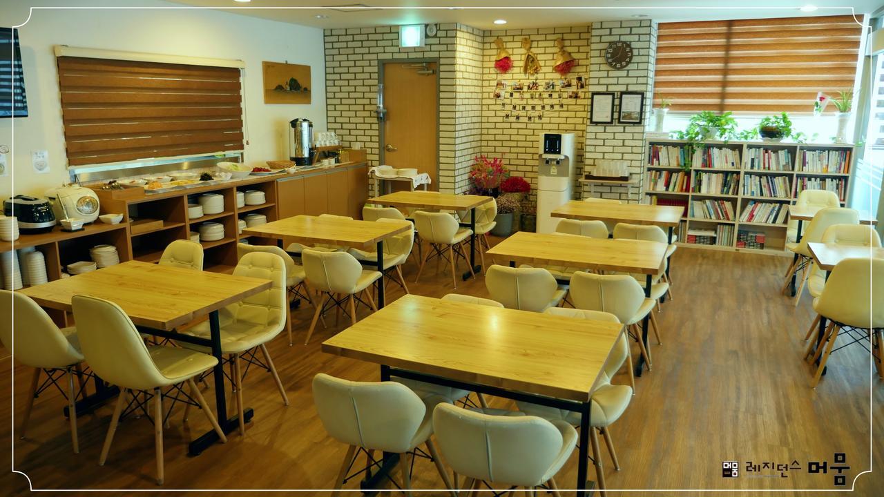 Residence Mumum Hotel Busan Bagian luar foto